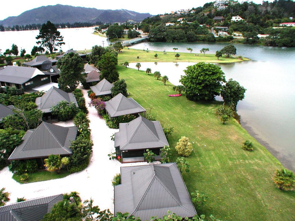 Pacific Harbour Villas Tairua Pokoj fotografie